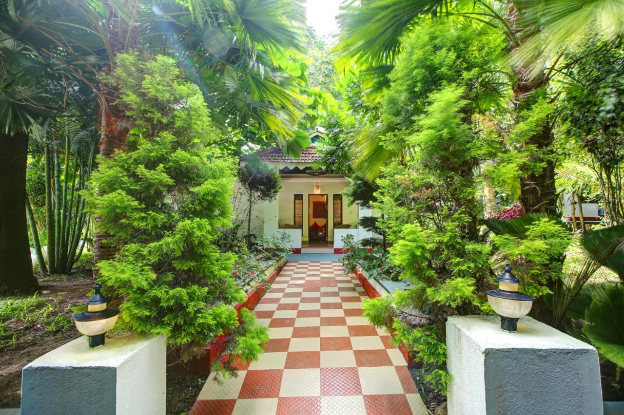 Gokulam Grand Resort & Spa, Coorg Kushālnagar Eksteriør billede