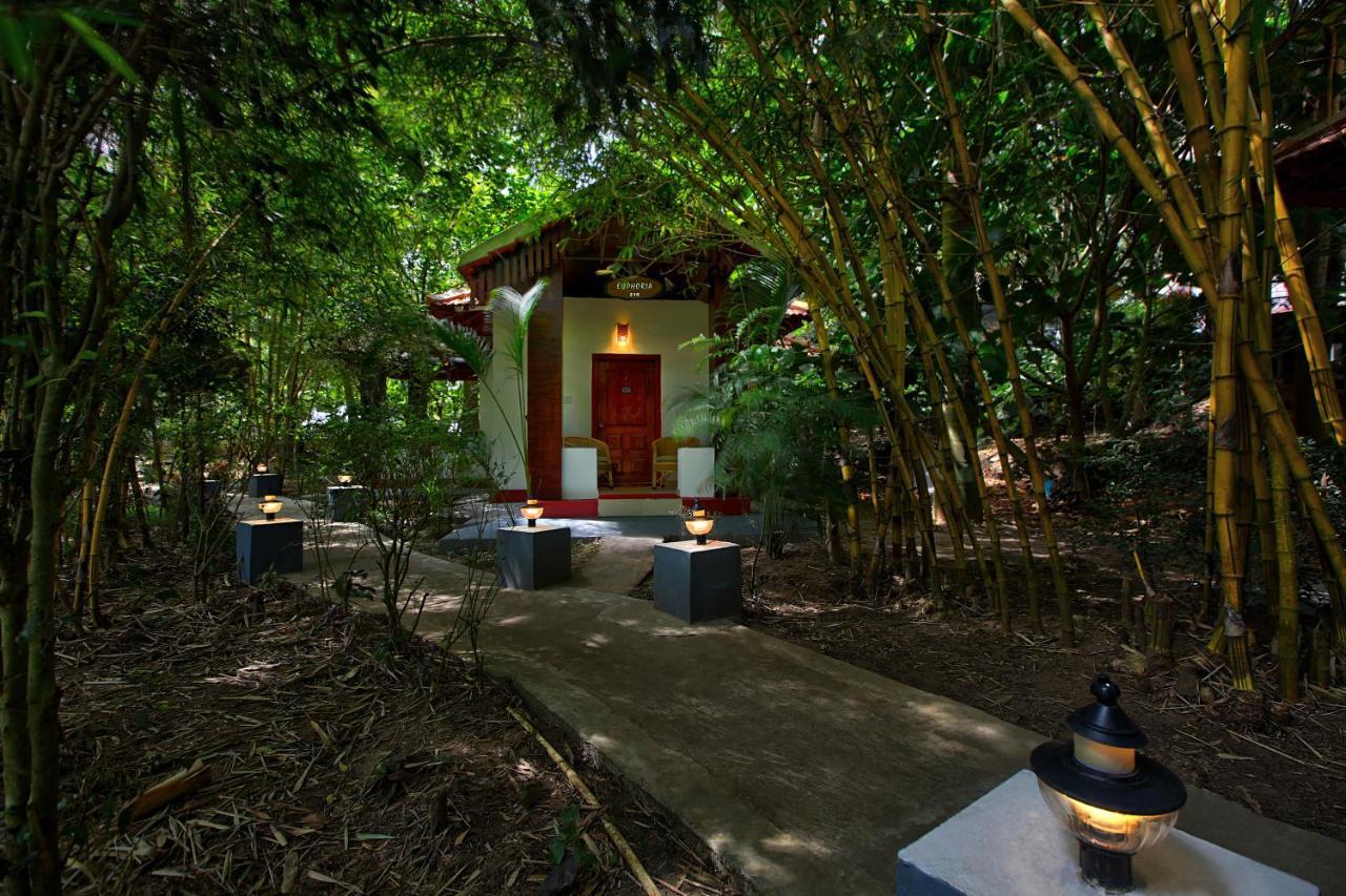 Gokulam Grand Resort & Spa, Coorg Kushālnagar Eksteriør billede